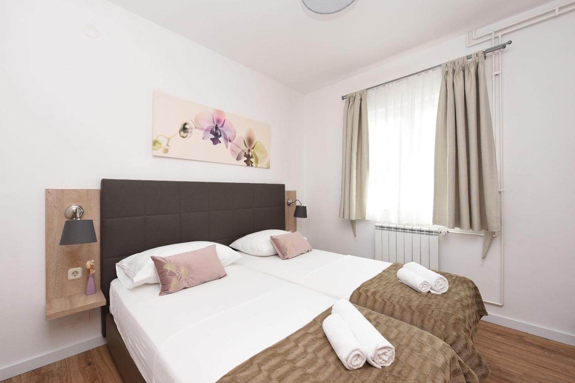 Apartments Amari Starigrad Paklenica Luaran gambar